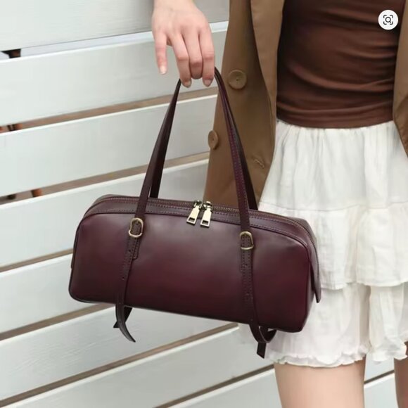 Cowhide Genuine Leather Shoulder Bag Korean Designer 2025 Excellent Condition - Picture 2 of 13